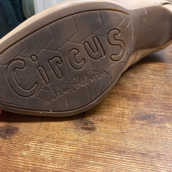 Nude heels - Picture 6 of 7